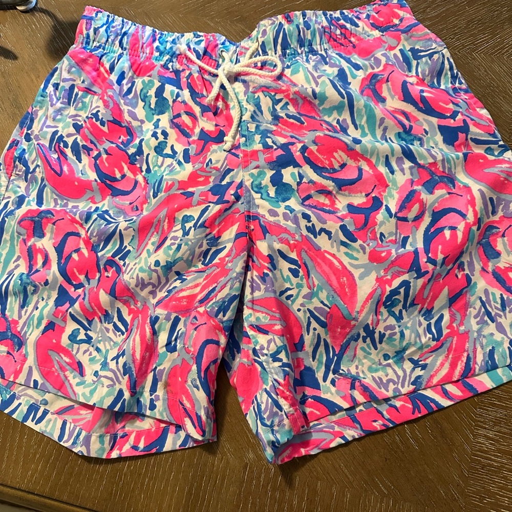 LILLY PULITZER MEN’S SMALL SWIMMING TRUNKS